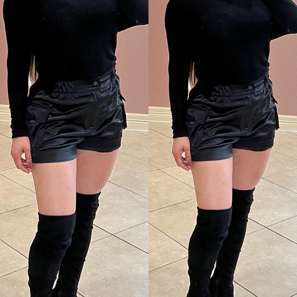 LARA Cargo Shorts - Picture 5 of 5